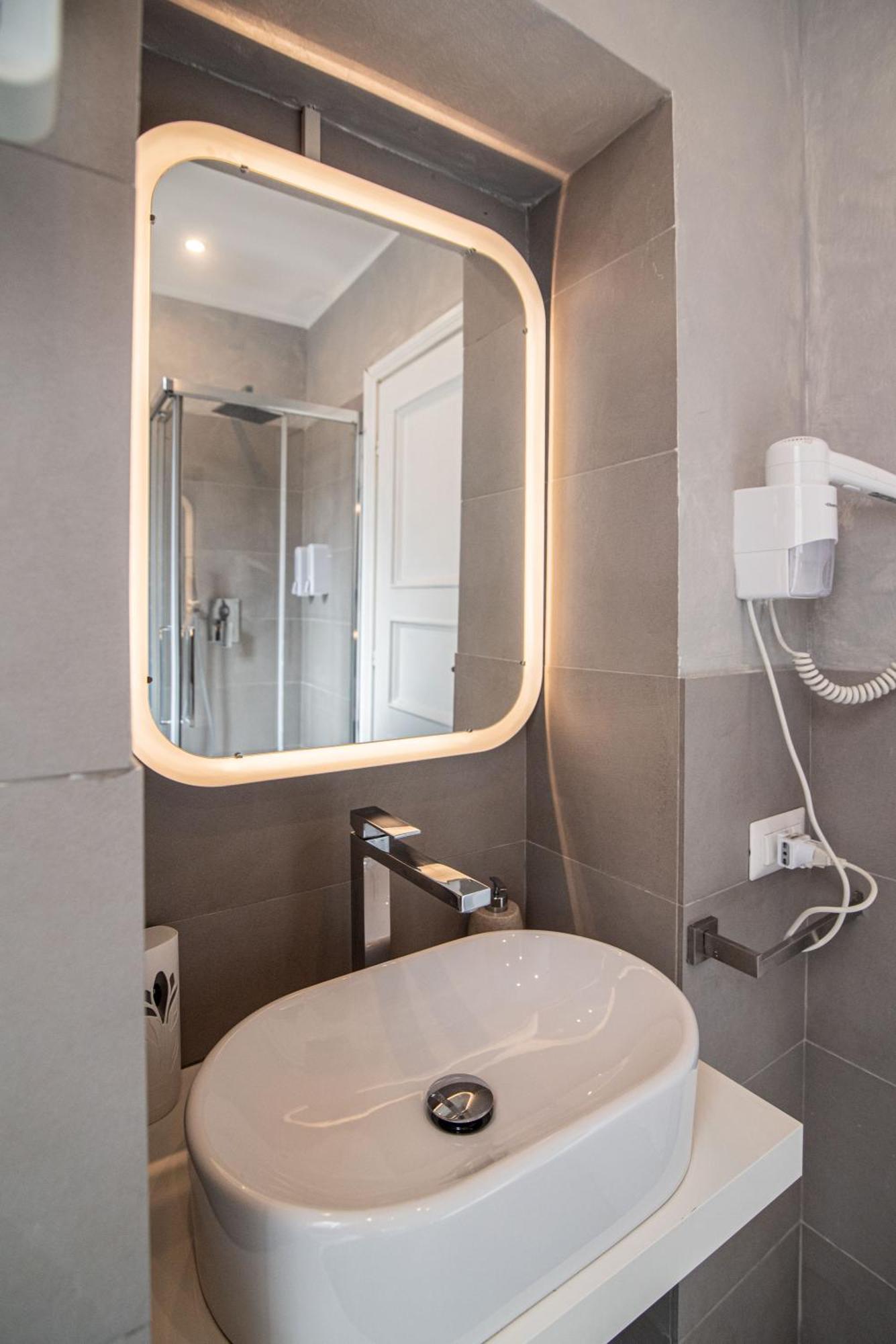 Spanish Steps Apartment & Terrace Рим Екстериор снимка