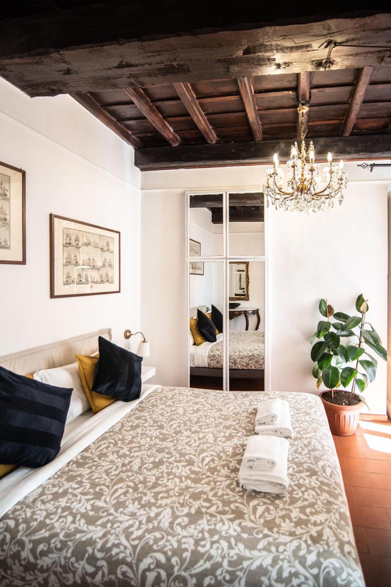 Spanish Steps Apartment & Terrace Рим Екстериор снимка